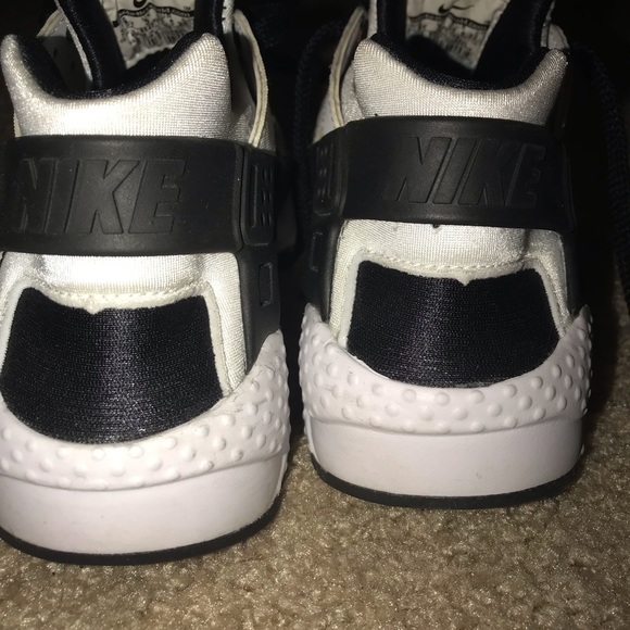 Huaraches - Picture 3 of 3